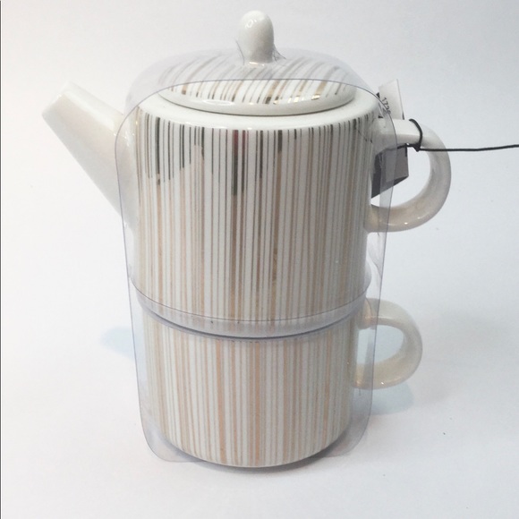 Coco & Lola Tea for One Set NEW elegant - Picture 3 of 4